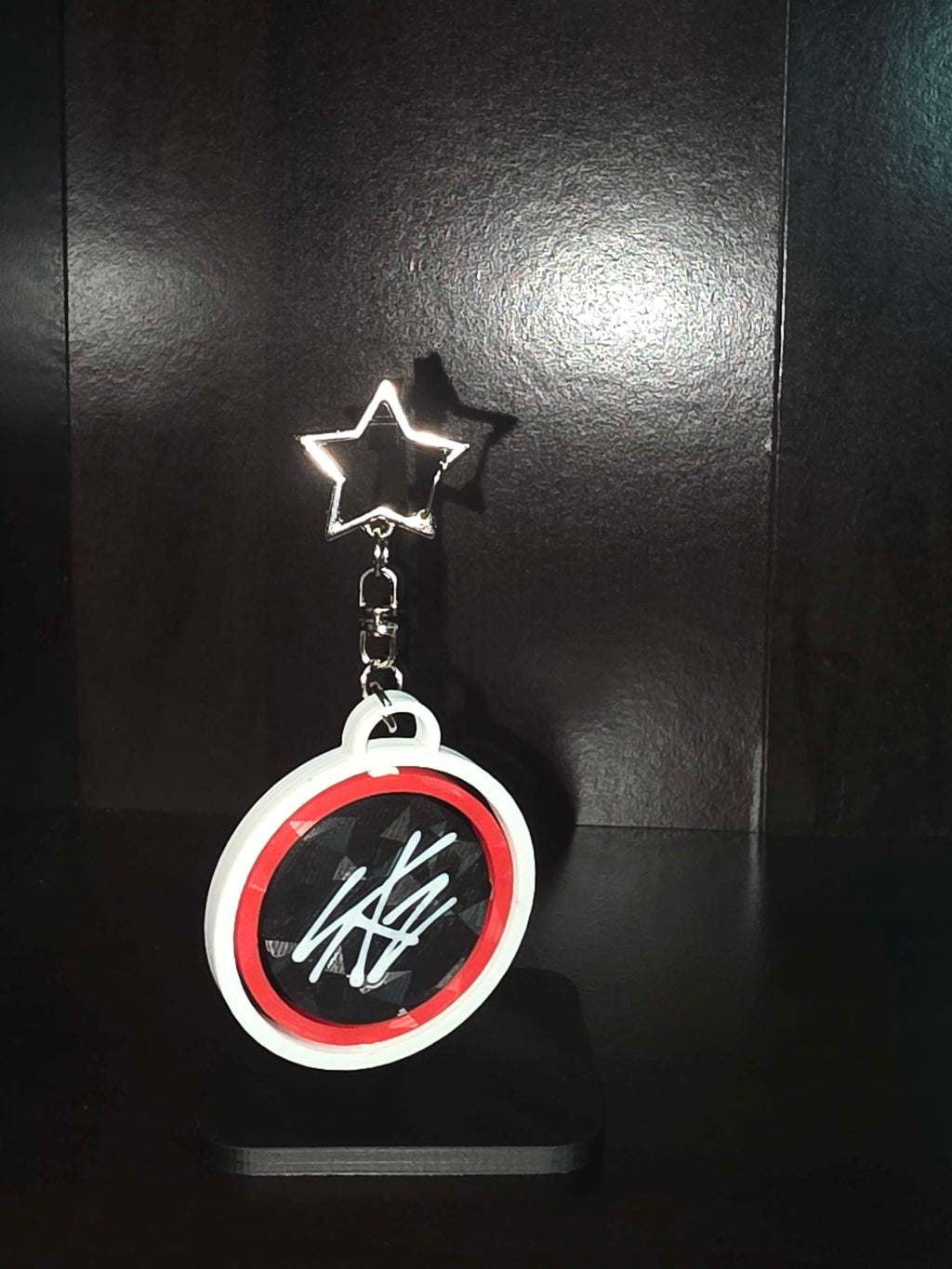 Stray Kids Gyro Keychain